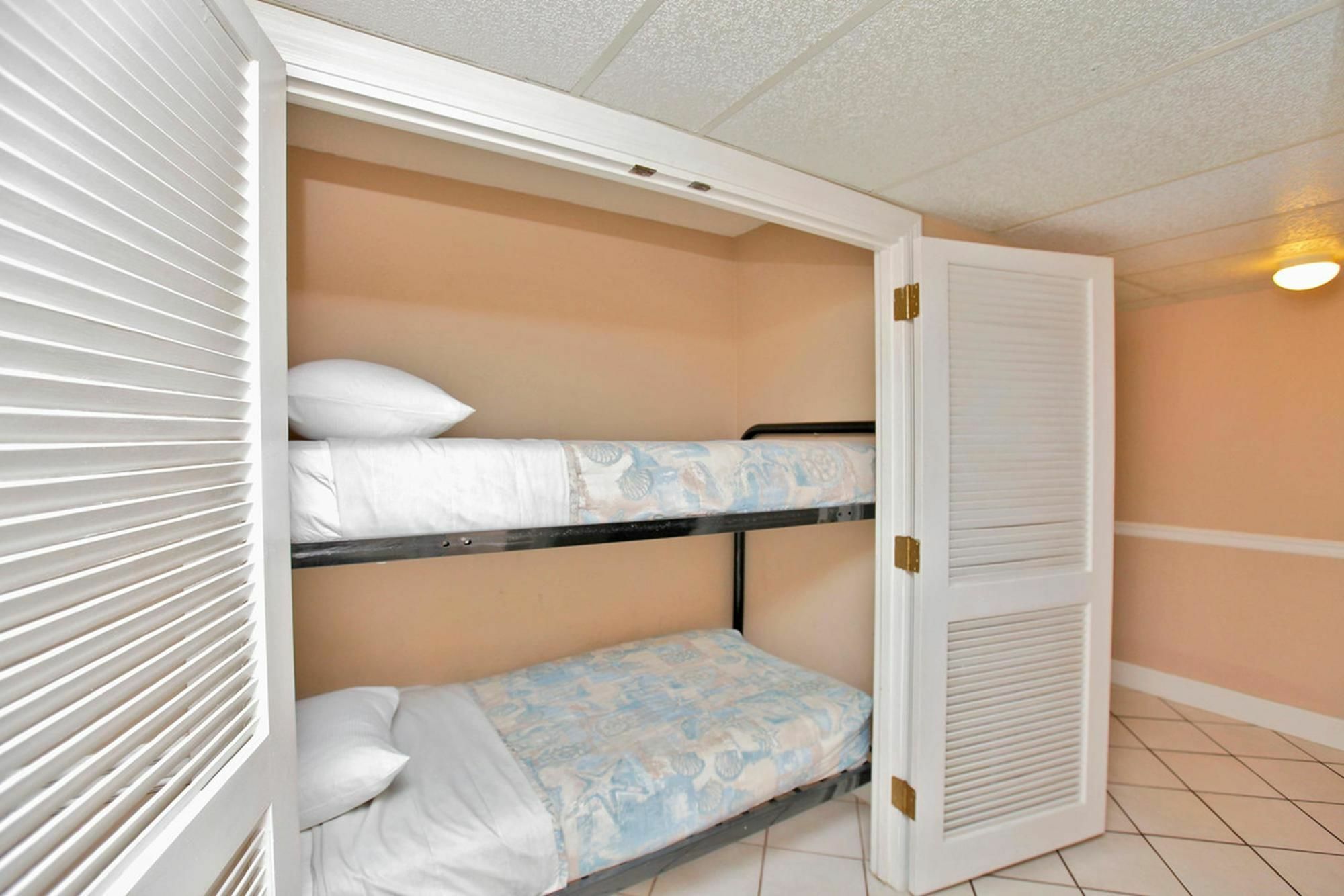 Moondrifter Beach Resort By Panhandle Getaways Panama City Beach Eksteriør billede